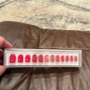 Static nails reusable sexy red round style new never opened. Fun for everyone.